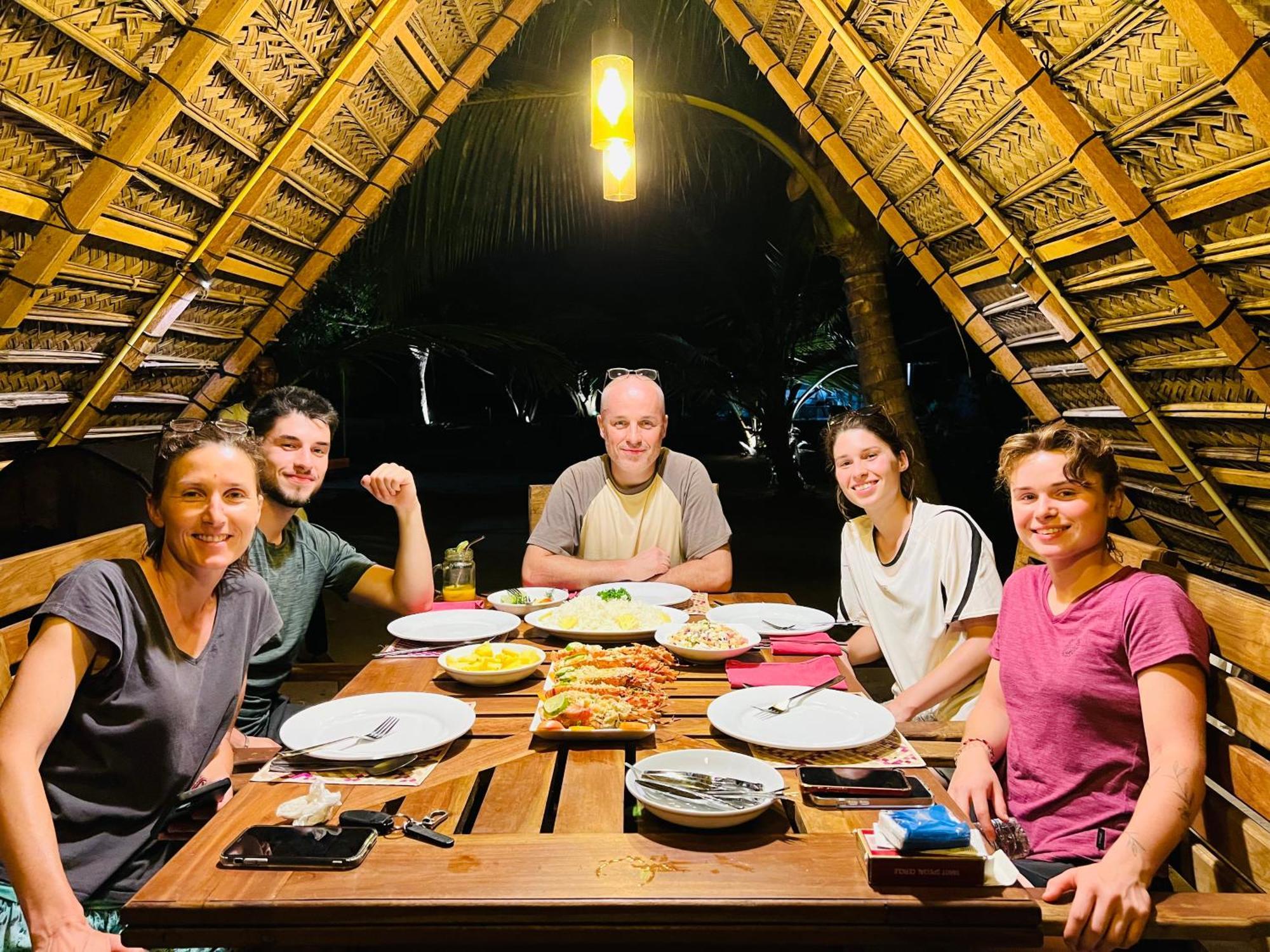 Kingfisher Beach Resort-Yala Kirinda  Εξωτερικό φωτογραφία